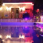 Hotel Nu-se Garden Butik 3*