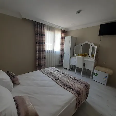 Nu-se Garden Butik セルチュク