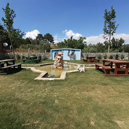 Nu-se Garden Butik セルチュク