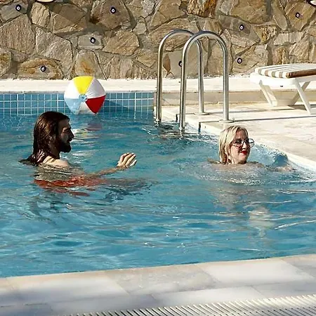 Hotel Nu-se Garden Butik 3*