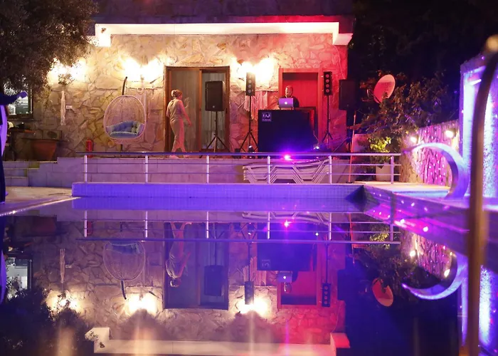 Otel Nu-se Garden Butik *