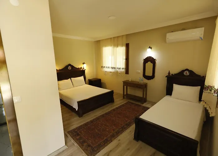 Nu-se Garden Butik 3* セルチュク